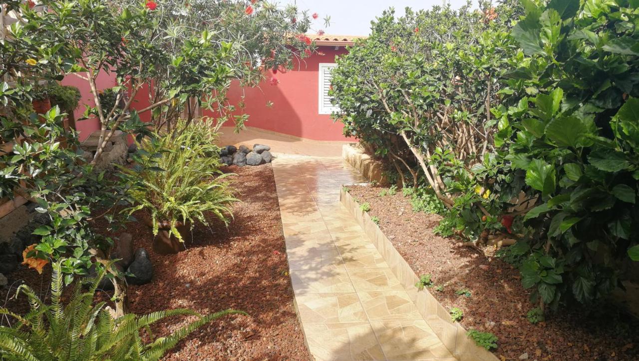 Lugares Comunes Pension Los Realejos Buitenkant foto
